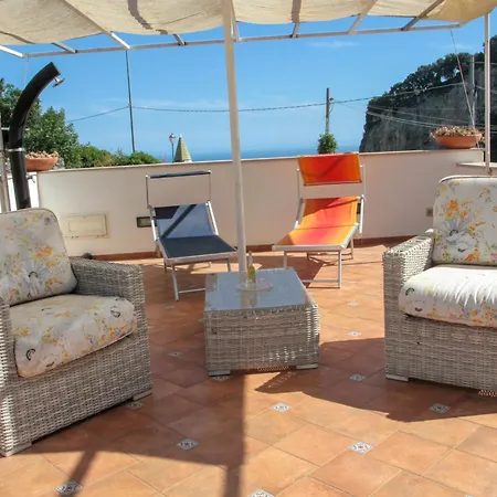 La Lucciola * אמאלפי